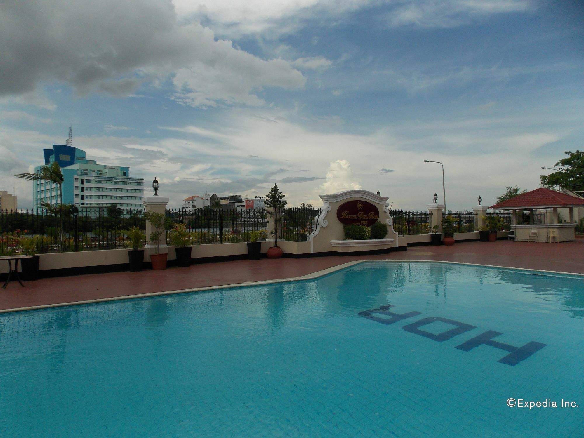 Hotel Del Rio Iloilo City Exterior photo