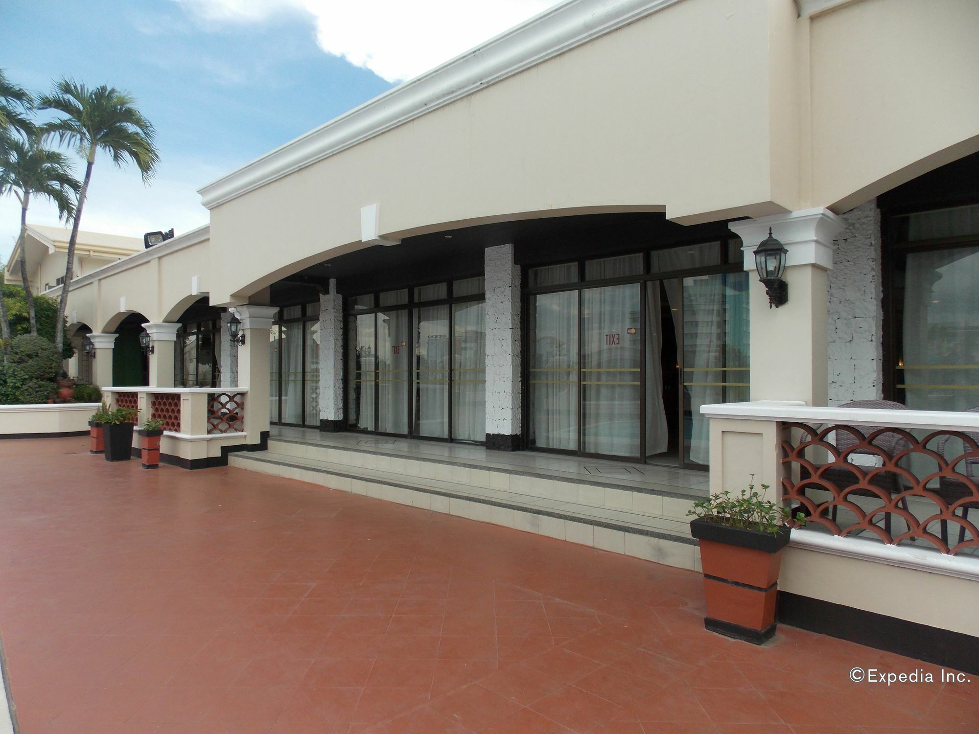 Hotel Del Rio Iloilo City Exterior photo